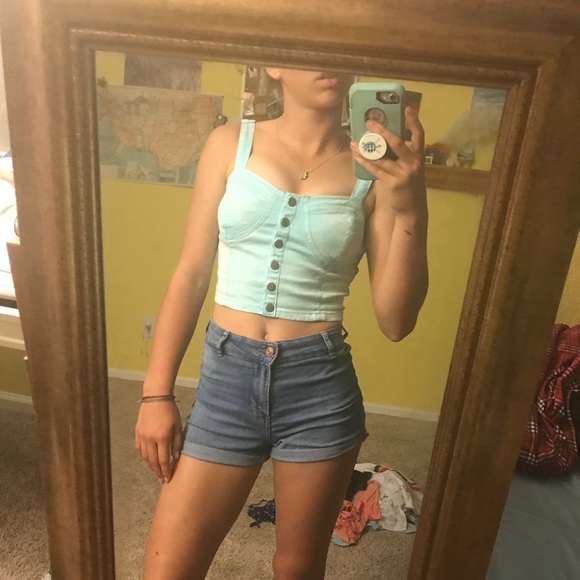 Teal button up crop top - Picture 3 of 6